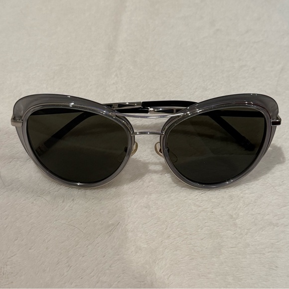 NWOT Boucheron ladies’ sunglasses, model BC0023S 004 - Picture 2 of 12